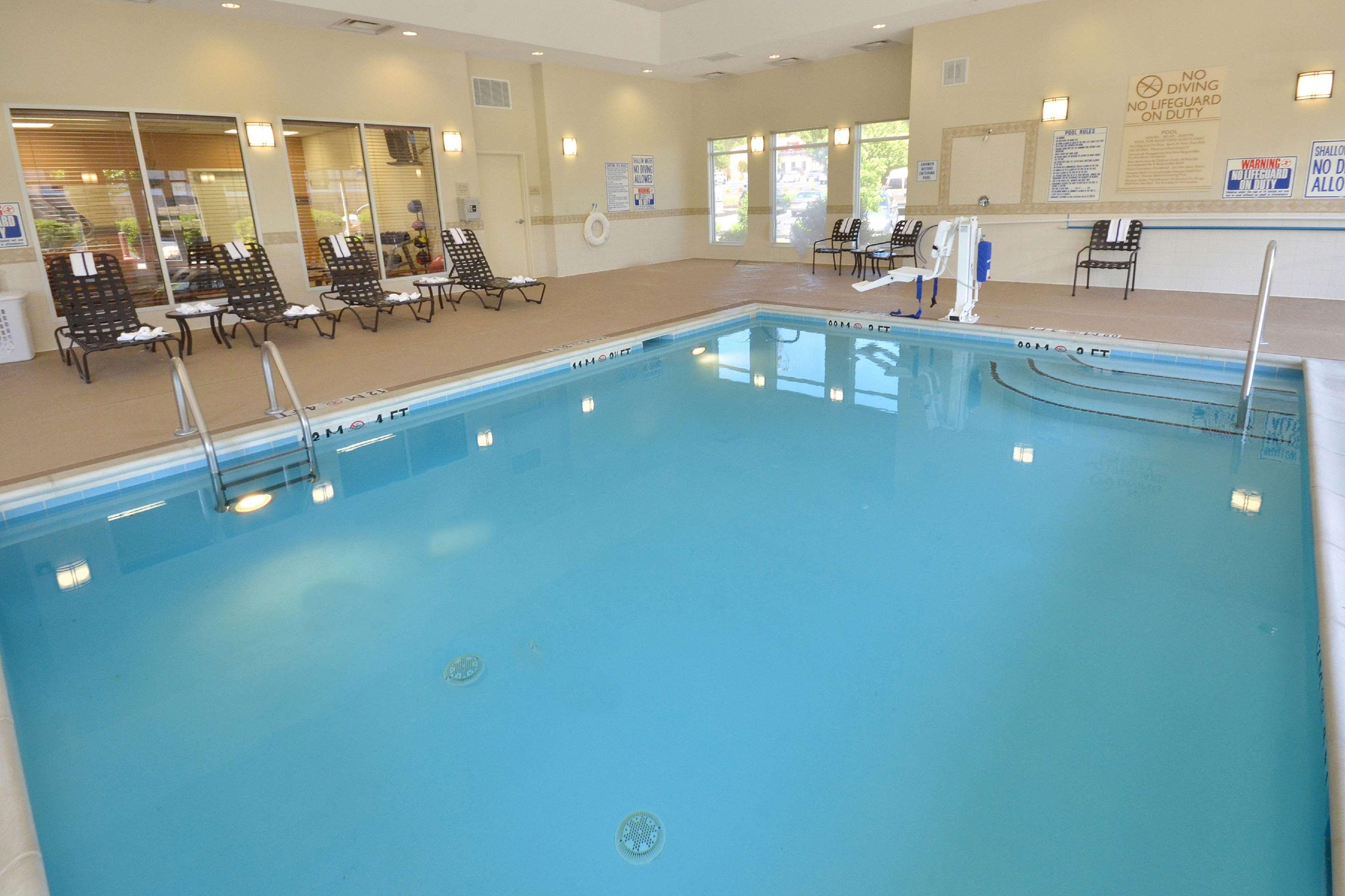 Hilton Garden Inn Greensboro Luaran gambar