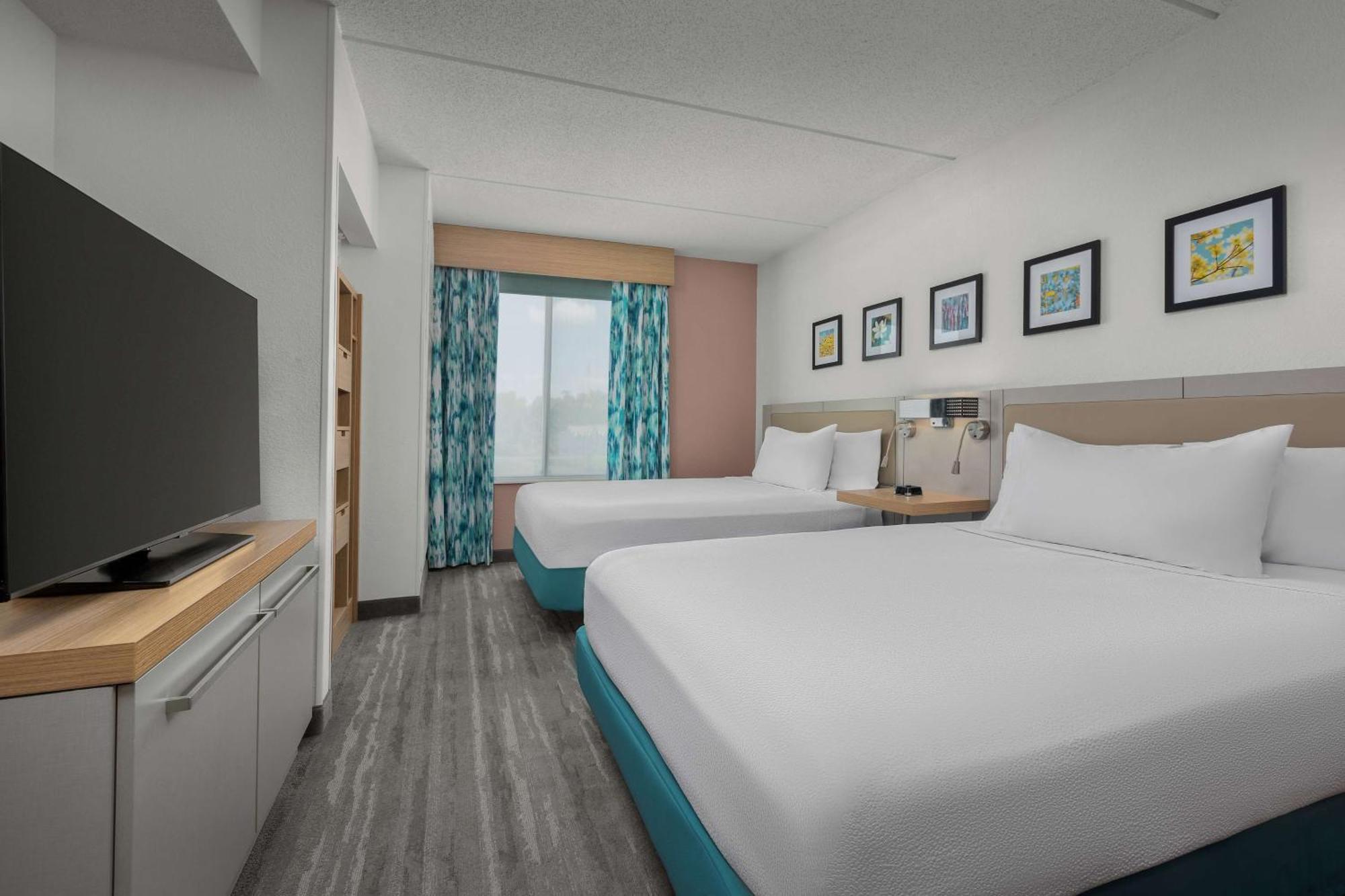 Hilton Garden Inn Greensboro Luaran gambar
