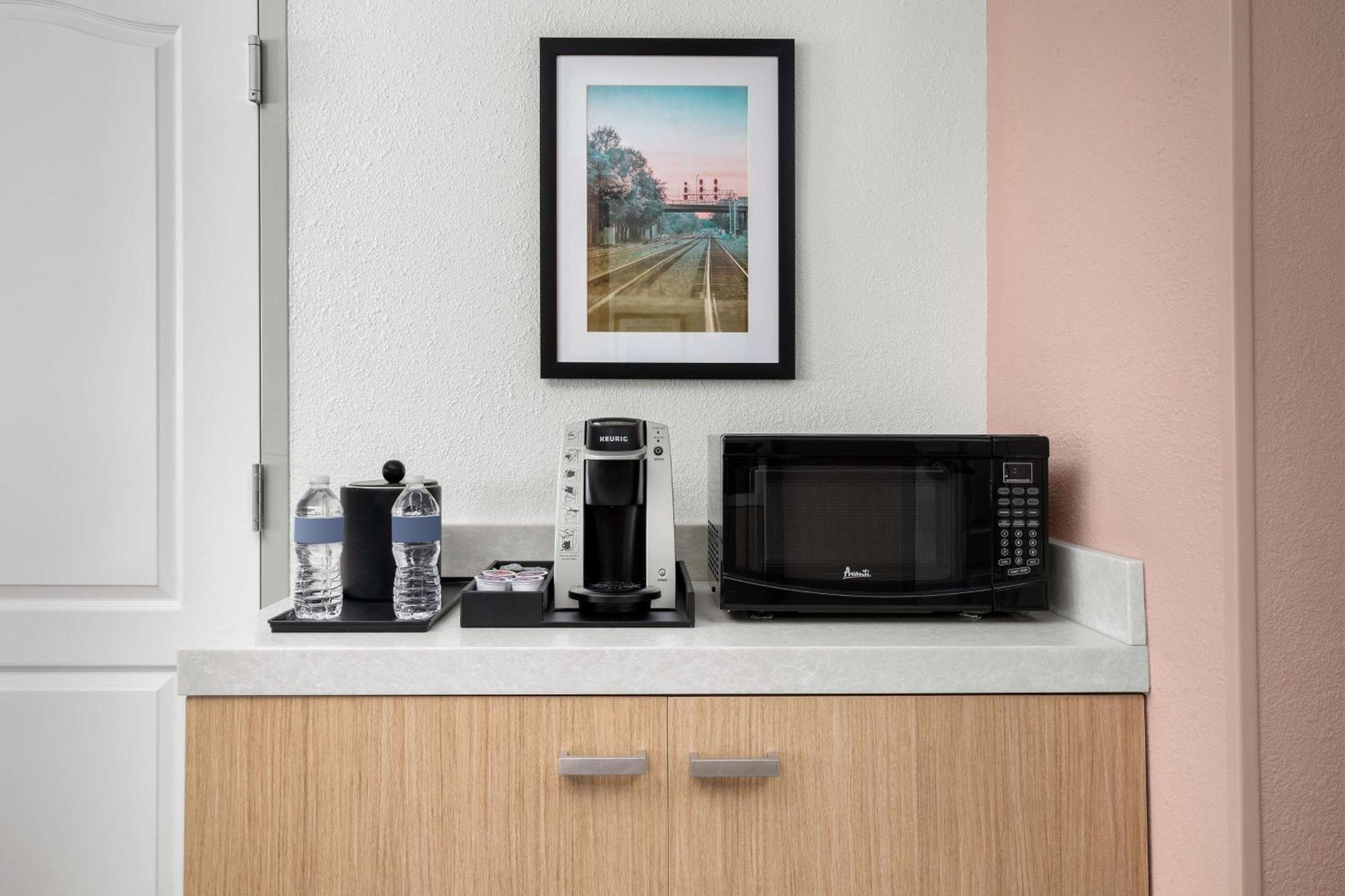Hilton Garden Inn Greensboro Luaran gambar