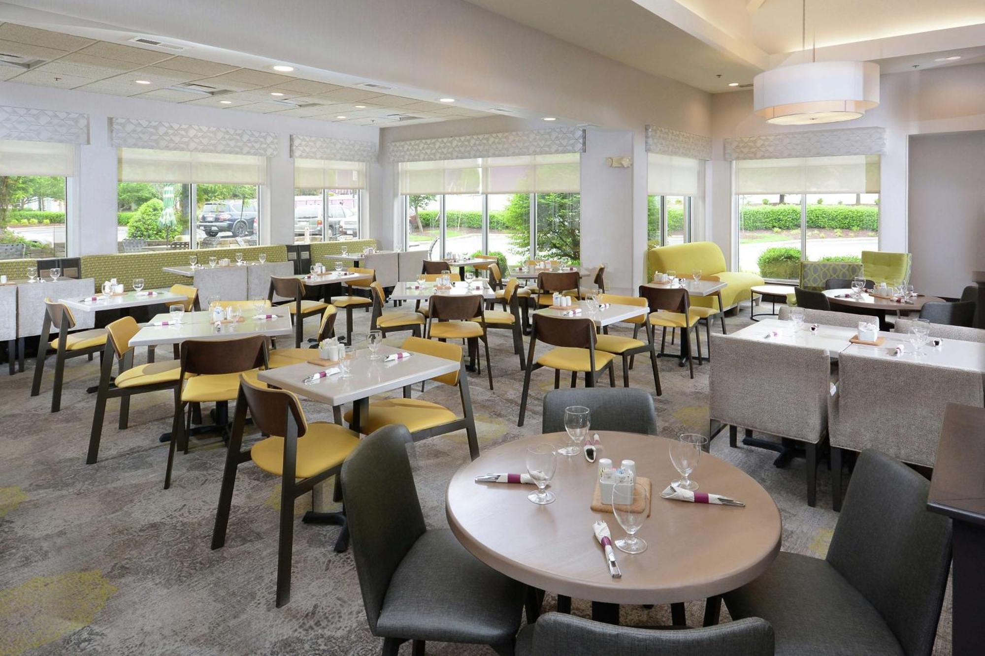 Hilton Garden Inn Greensboro Luaran gambar