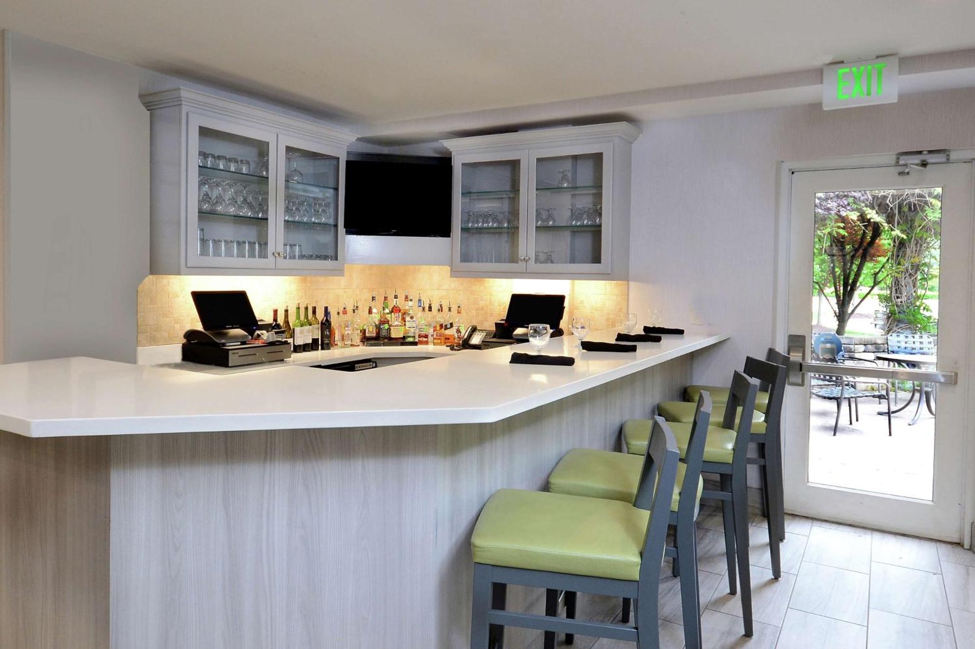 Hilton Garden Inn Greensboro Luaran gambar
