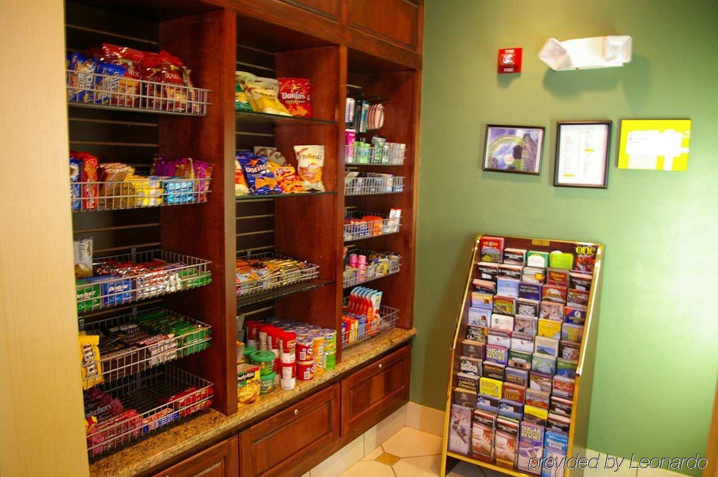 Hilton Garden Inn Greensboro Kemudahan gambar